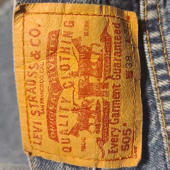 Levi Jeans - Picture 3 of 4